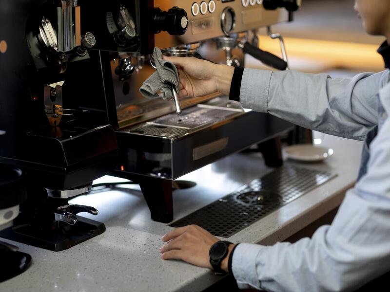 Bisnis Kopi Seduh Manual yang Semakin Diminati Pecinta Kopi