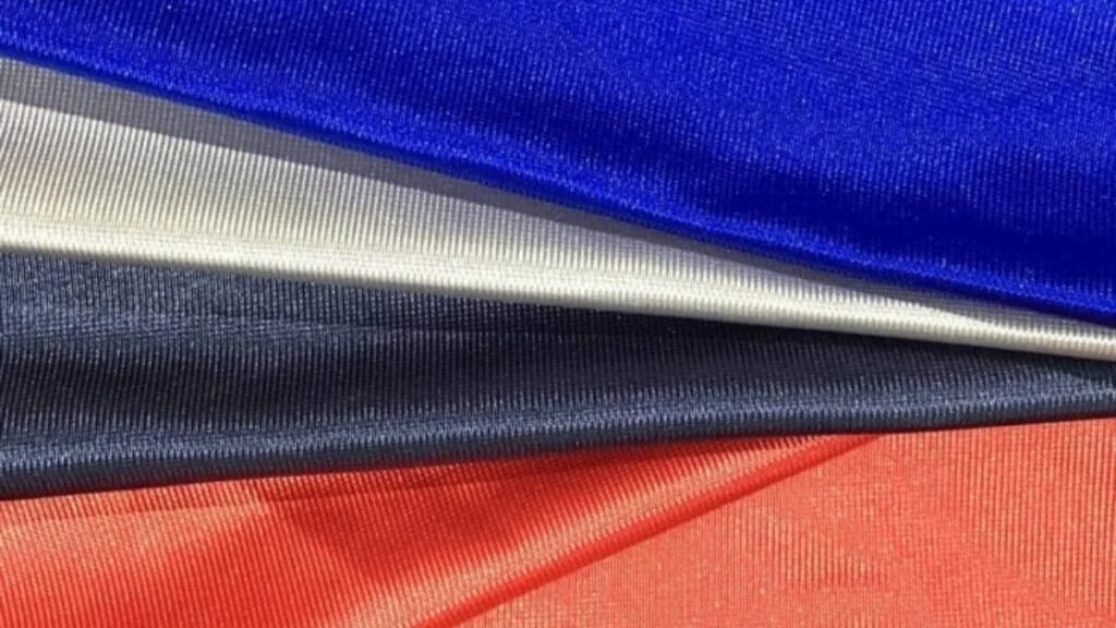 Bahan Jersey Bola Favorit