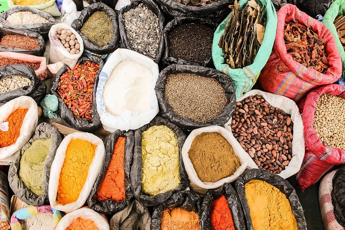 mesin parutan bumbu dapur