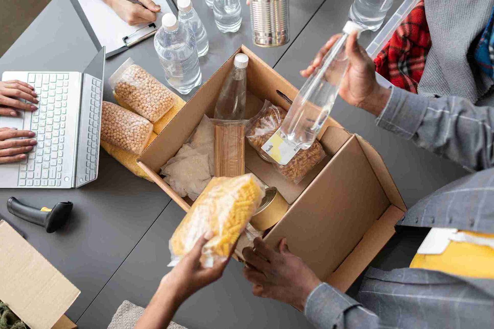 Manajemen logistik dapur komunitas
