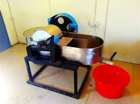 perbedaan memotong singkong manual dan mesin