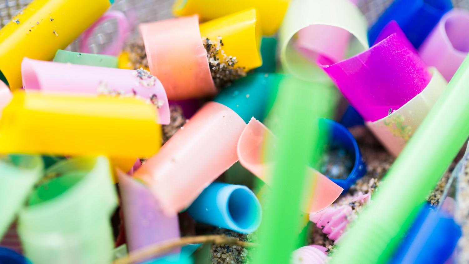 Hasil Pengolahan Mesin Pencacah Plastik