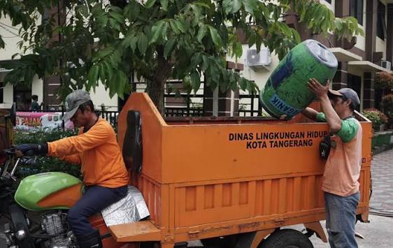 Sistem Pengangkutan Sampah Rumah Tangga untuk Lingkungan yang Lebih Bersih
